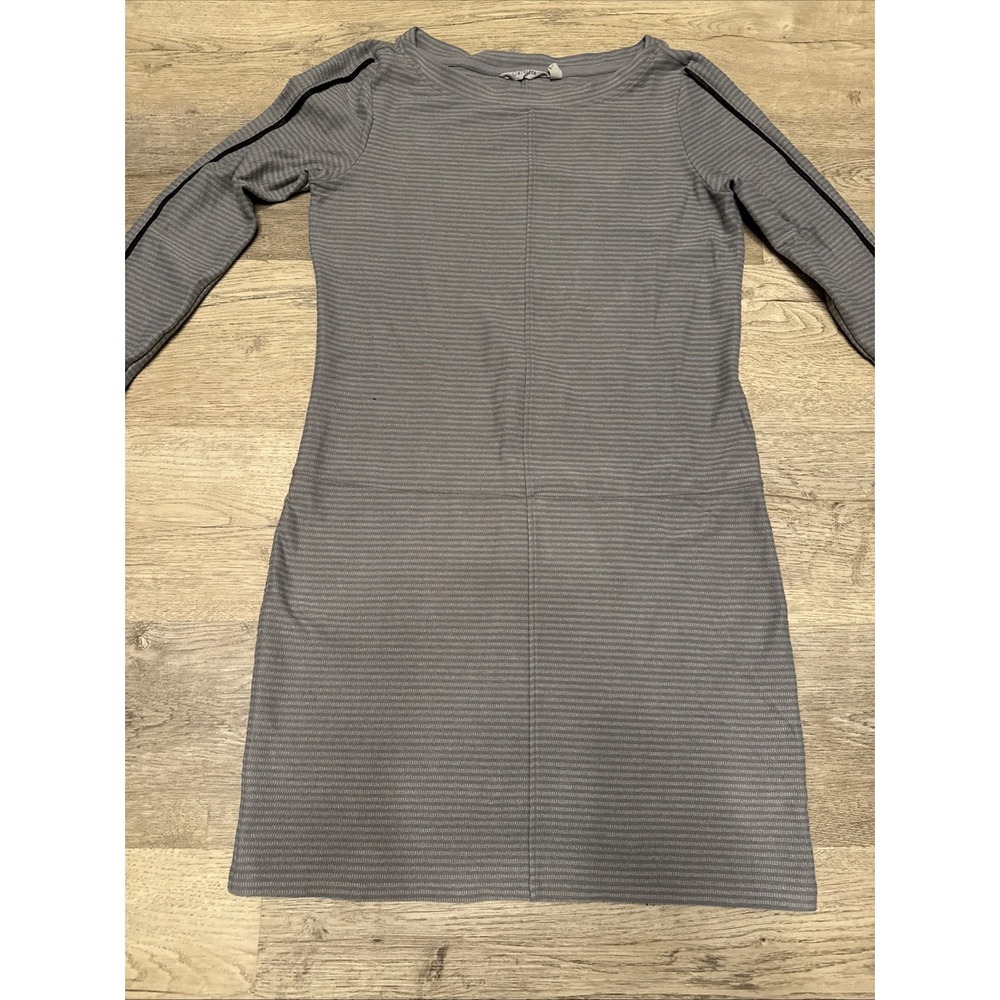 athleta dress small Gray Stripped Work Fun Breathable